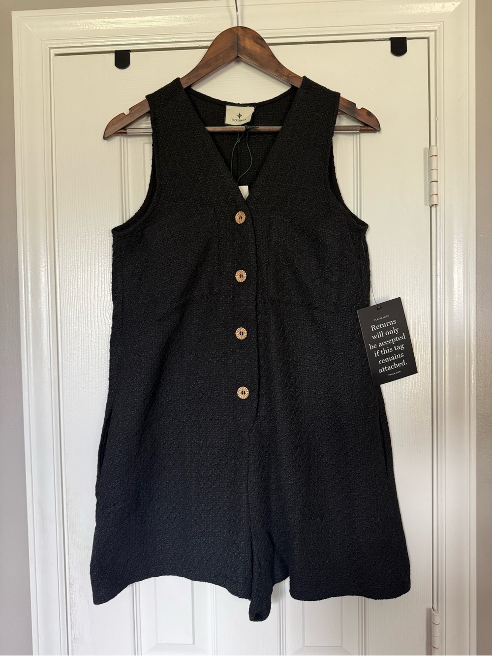 NWT Tuckernuck Myla Black Textured Romper size XS - Picture 2 of 4